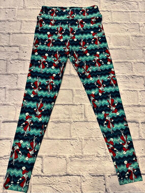 LuLaRoe OS Disney Villain Captain Hook Leggings Green & Red